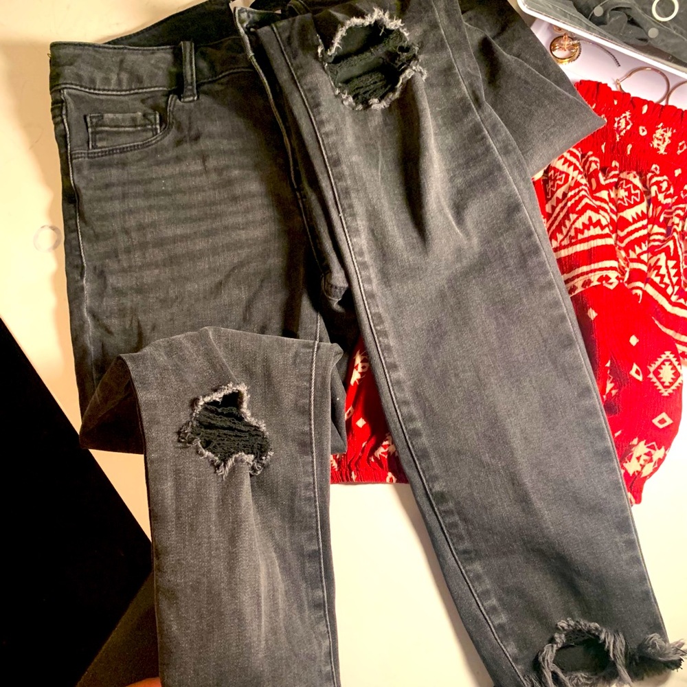 Blackish Grey Ripped jeans